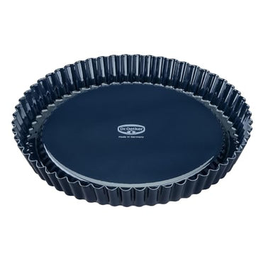 Dr. Oetker Obstkuchenform 28 cm Back-Liebe Emaille – Schnitt- & kratzfeste Backform mit Emaille & Antihaft-Beschichtung – 28er Tortenbodenform in Dunkelblau im Sale